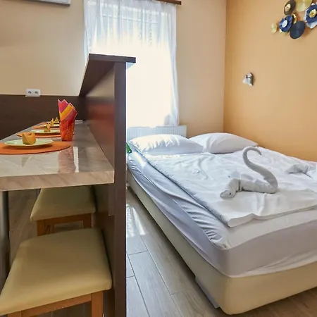 Amulett Comfort Apartment Hajduszoboszlo Exterior photo